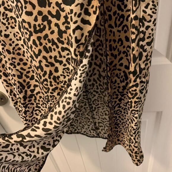 New Look Animal Print Ruched Mock Neck Midi Dress Size 4 Long Sleeves NWT - Picture 5 of 9